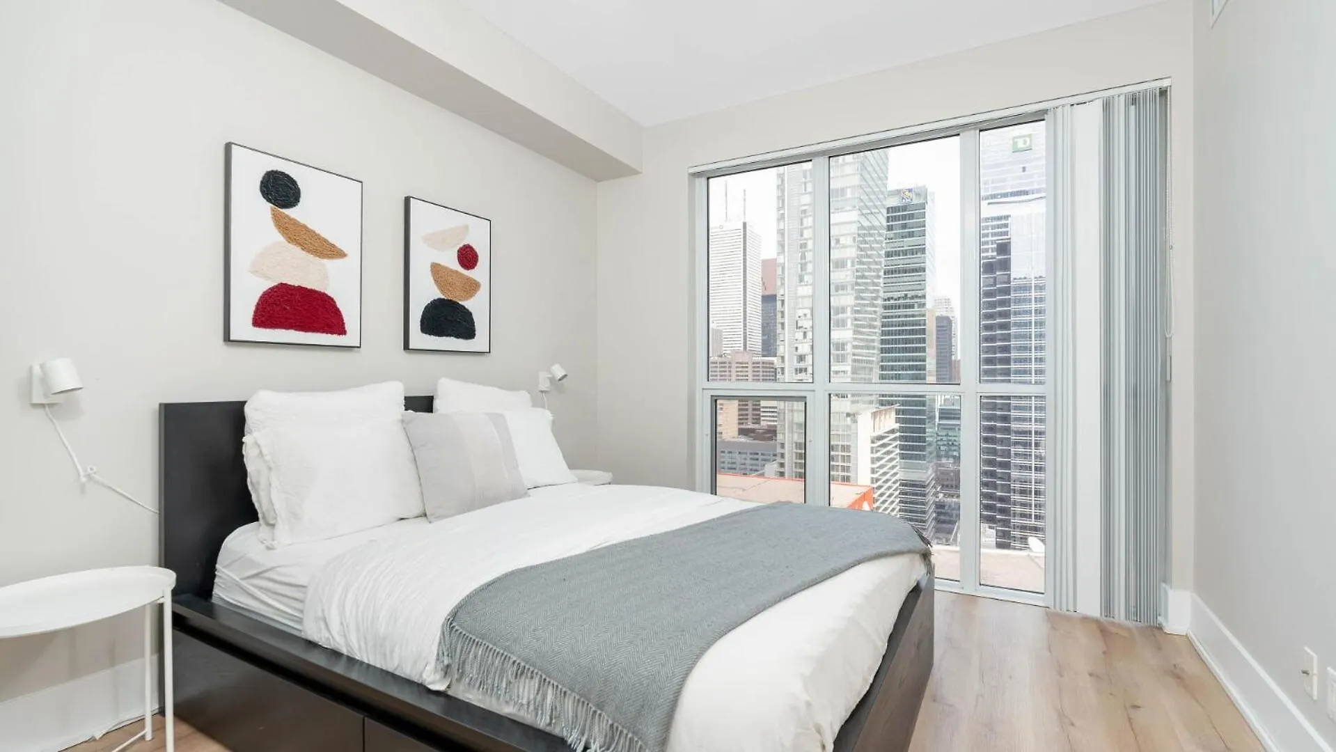 2Bedroom Cn Tower And Water Views - Free Parking - Rooftop Pool Toronto