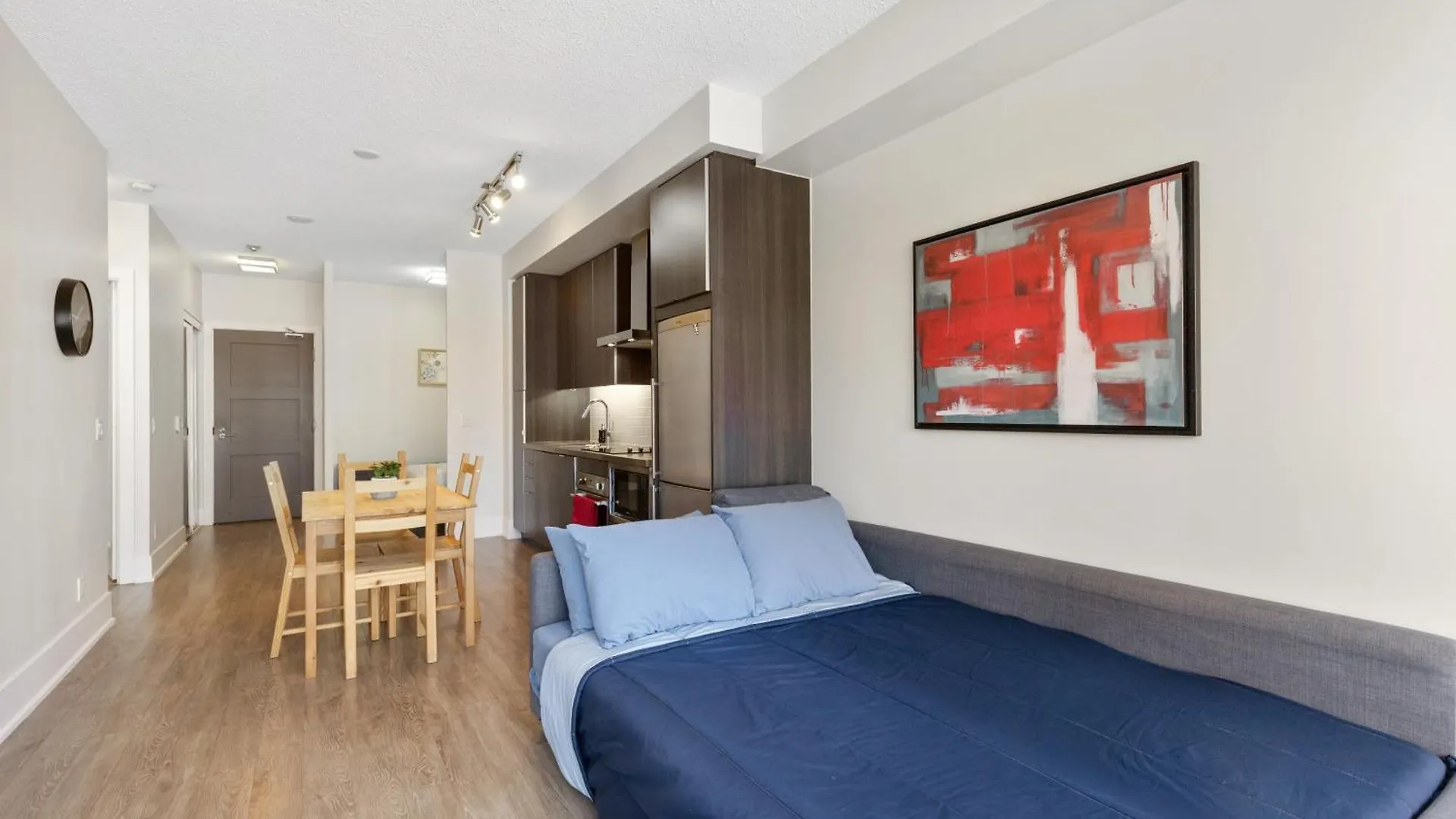 2Bedroom Cn Tower And Water Views - Free Parking - Rooftop Pool Toronto Appart hôtel